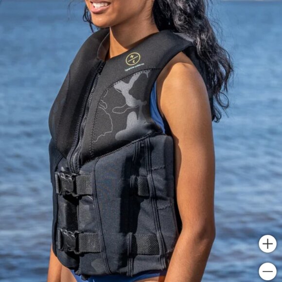 Hyperlite Women's Life Vest USCG Approved - Picture 1 of 9